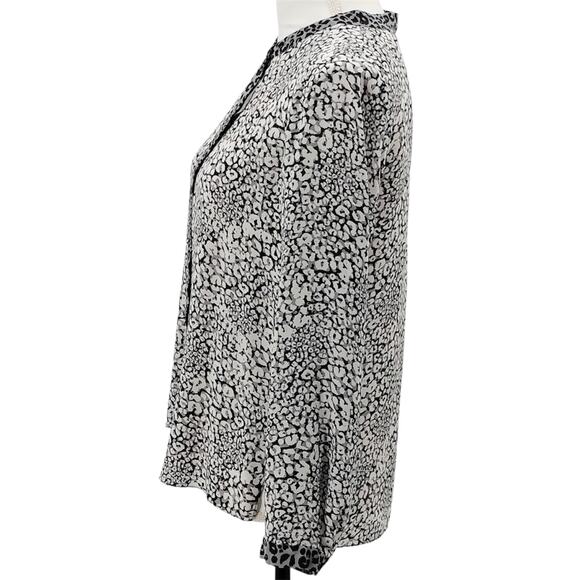 Kobi Halperin Silk Leopard Animal Print Button Up Top Blouse Gray Size Medium - Picture 3 of 7